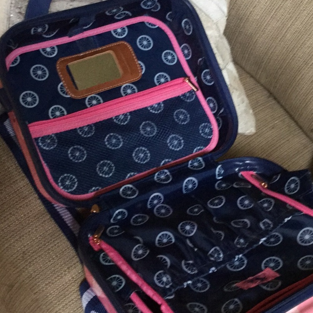 AS IS Flamingo travel case vacay rodeo queen farmer’s market festival beach - Picture 4 of 13